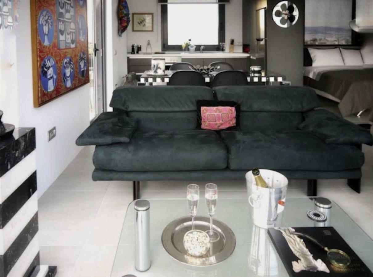 Stylish Penthouse With Acropolis And 360 View Apartman Athén Kültér fotó